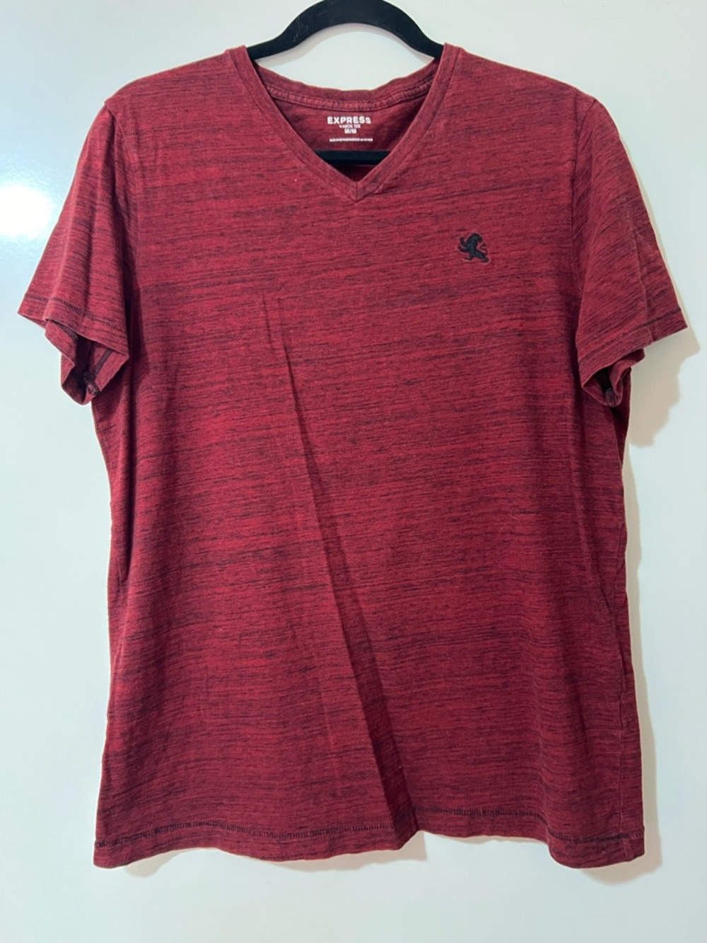 Express Men's Heathered Red V-Neck Tee